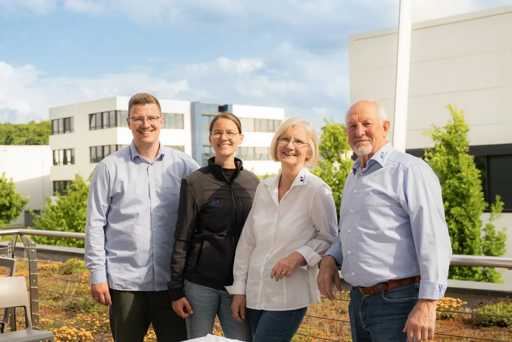 Team von Ritzer Hausbau: Tobias, Julia, Jutta und Johann Ritzer